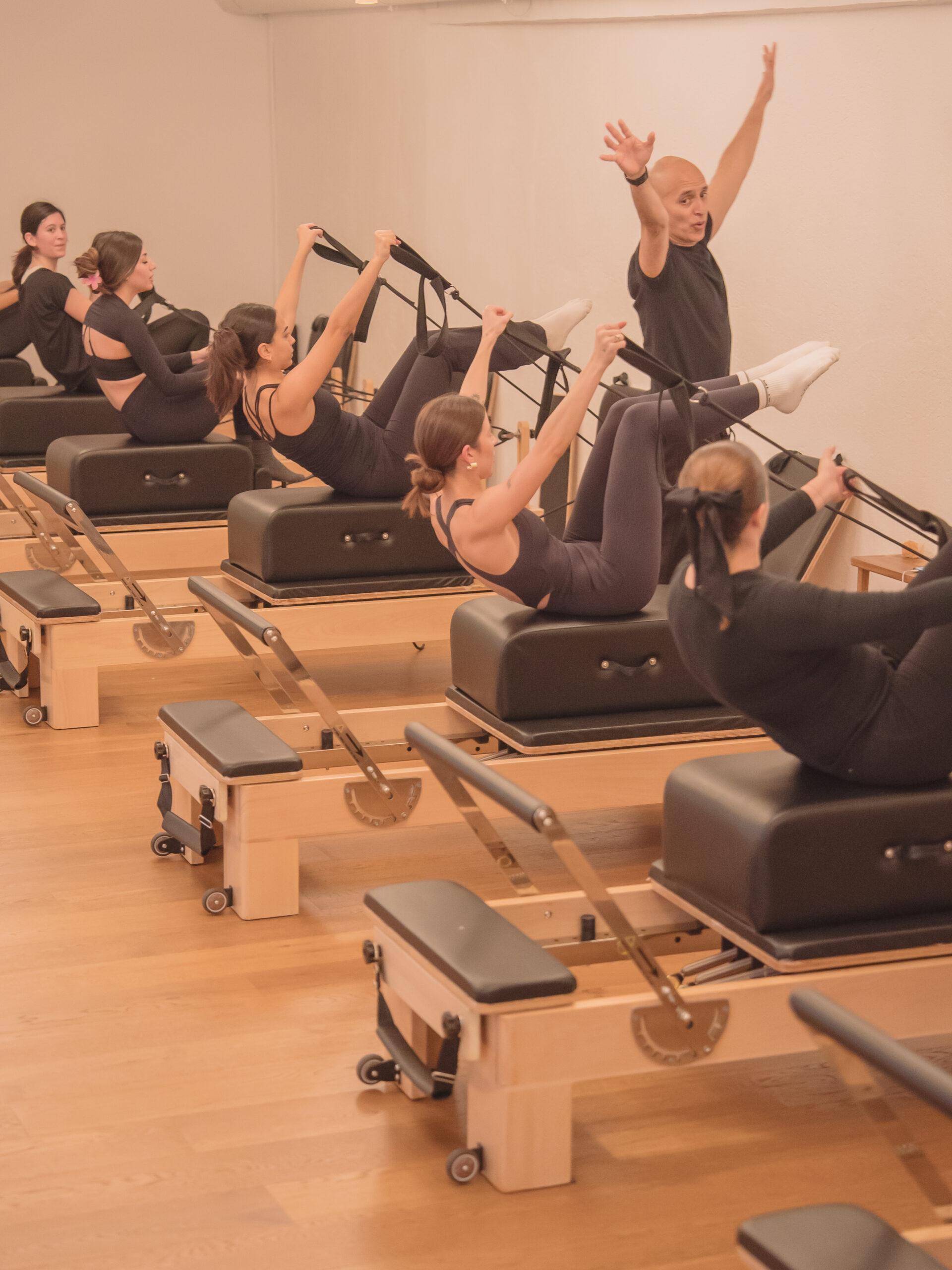 Pilates Reformer para Aliviar el Estrés Laboral: Por Qué Funciona