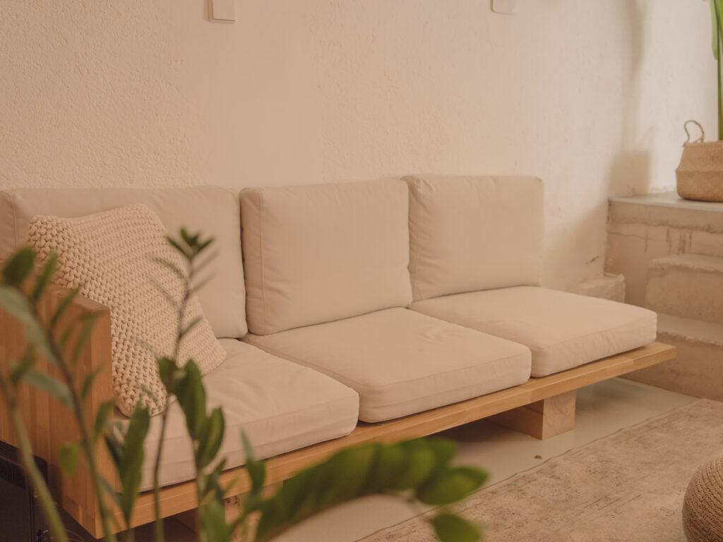 Zona lounge del estudio de pilates reformer Pinar Pilates Madrid